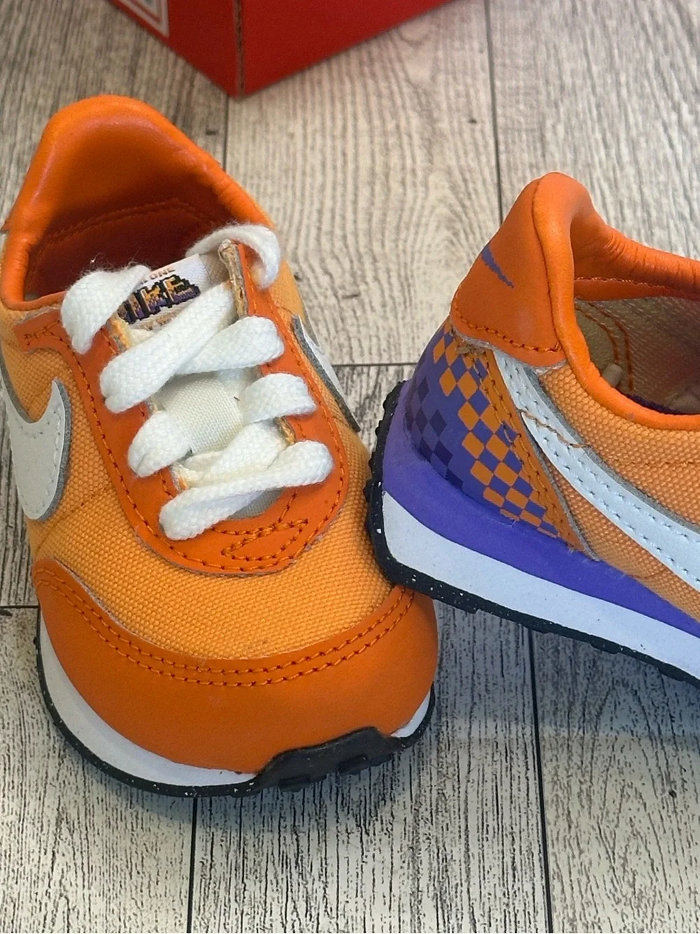 New! Nike Kids Orange & White Sneakers with Purple Accent size 3C